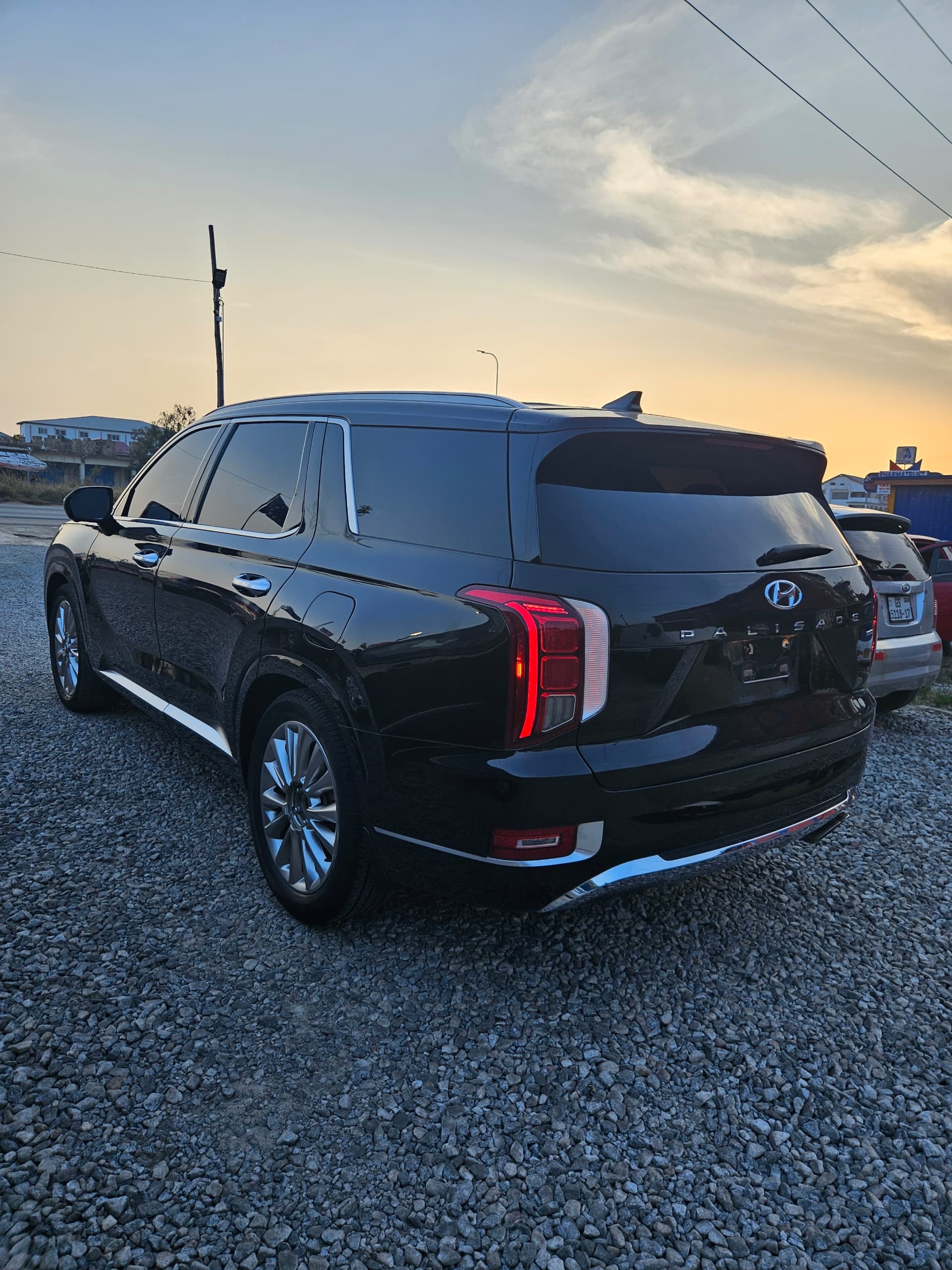 								Hyundai Palisade Limited (2020) full									