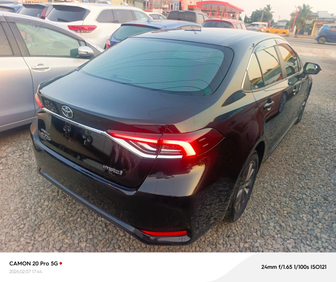 								Toyota Corolla (2021) full									