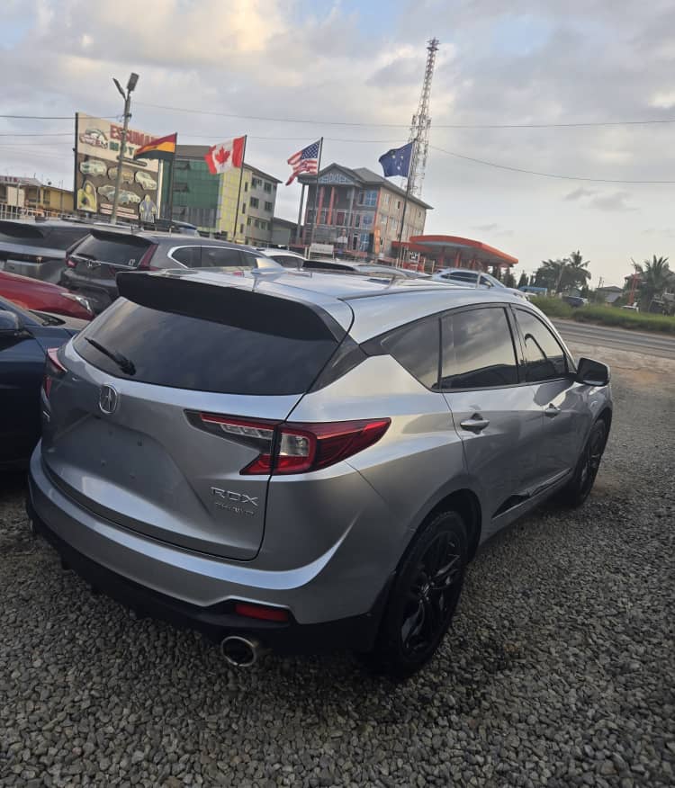 								Acura RDX (2022) full									