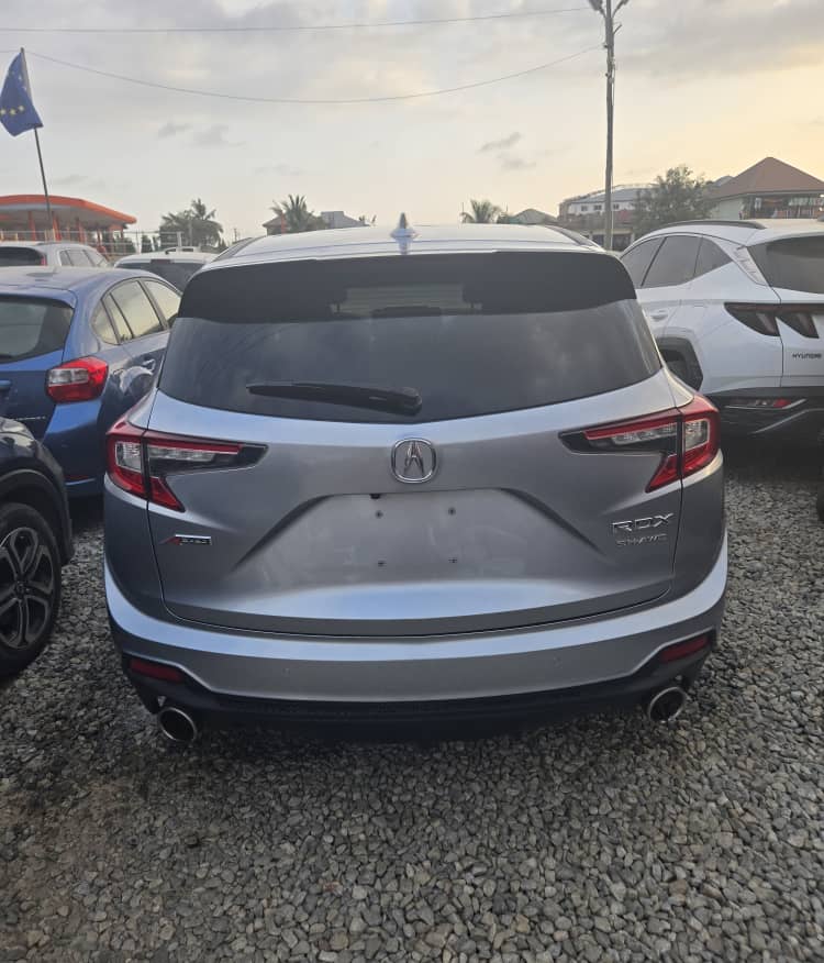 								Acura RDX (2022) full									