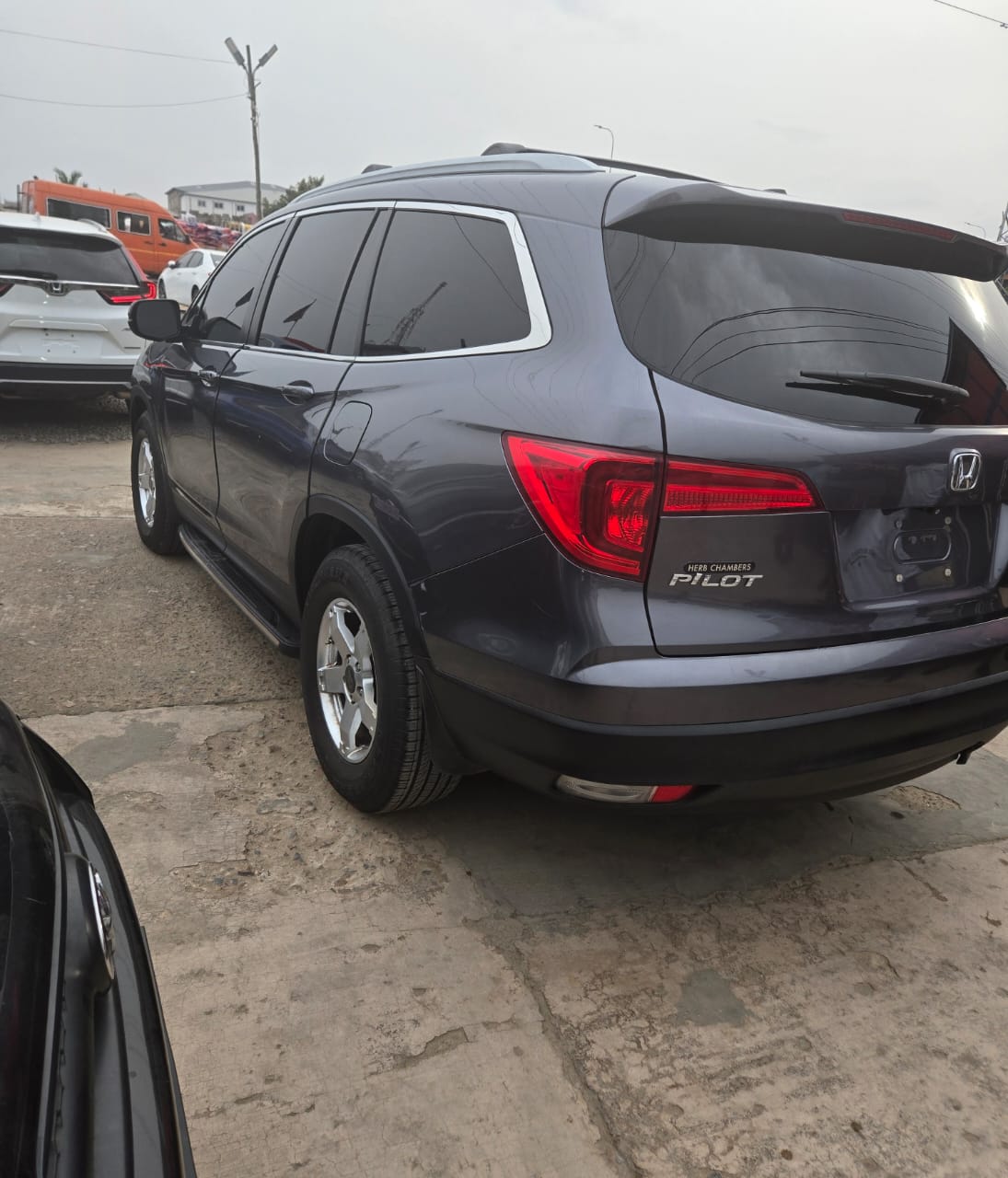 								2018 Honda Pilot EX-L SUV full									