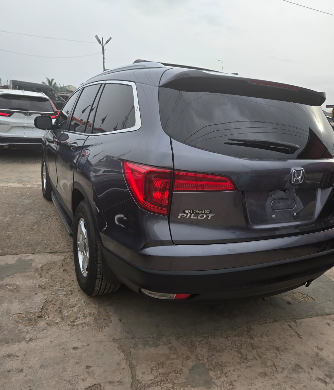 								2018 Honda Pilot EX-L SUV full									