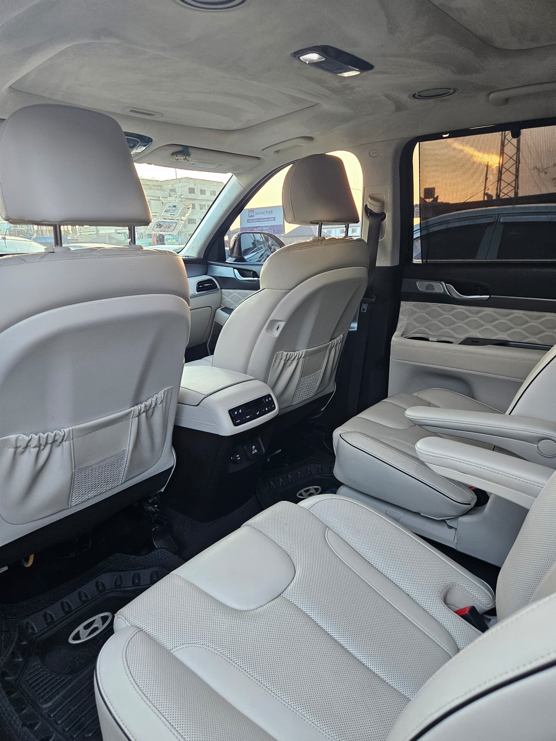 								Hyundai Palisade Limited (2020) full									