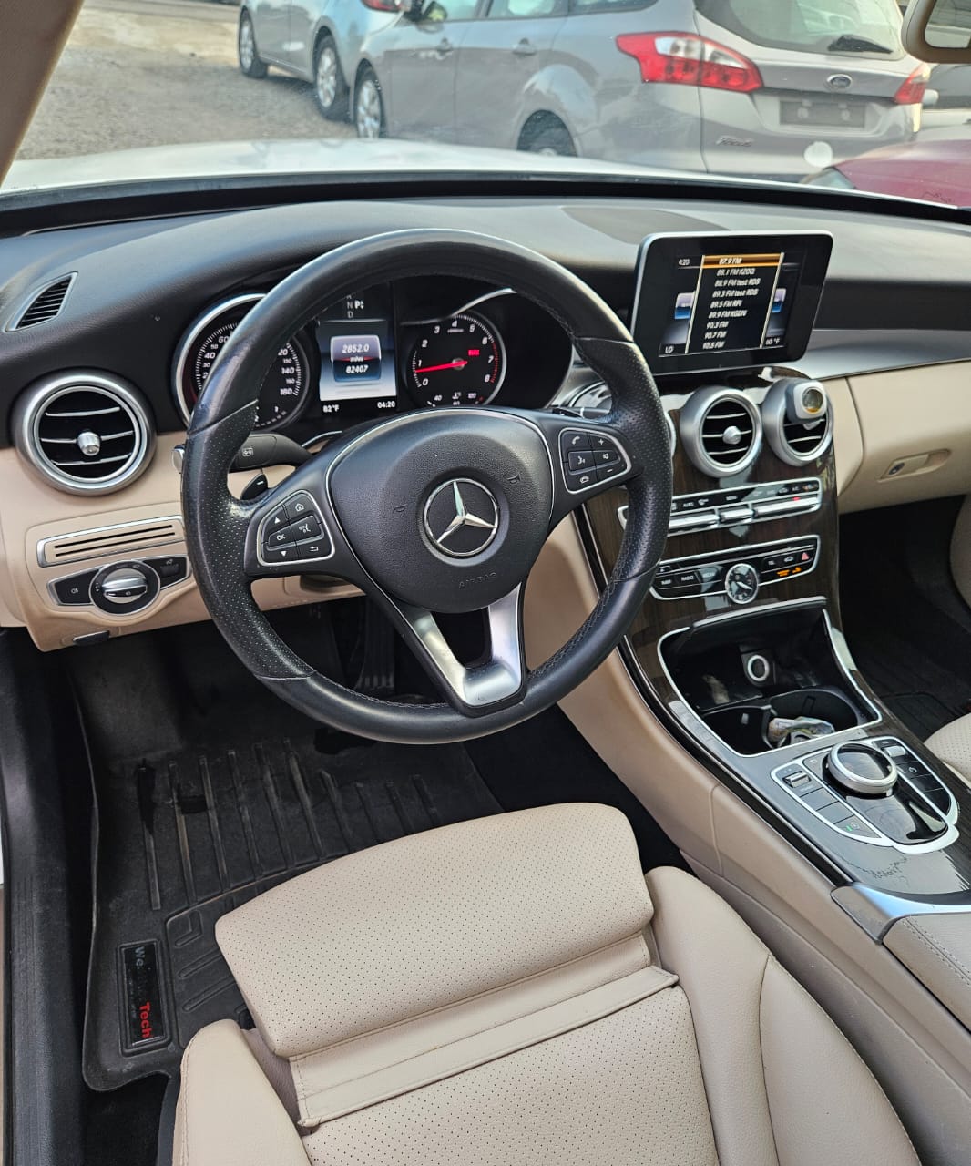 								Mercedes-Benz C-Class 2017 (Luxury Sedan) full									