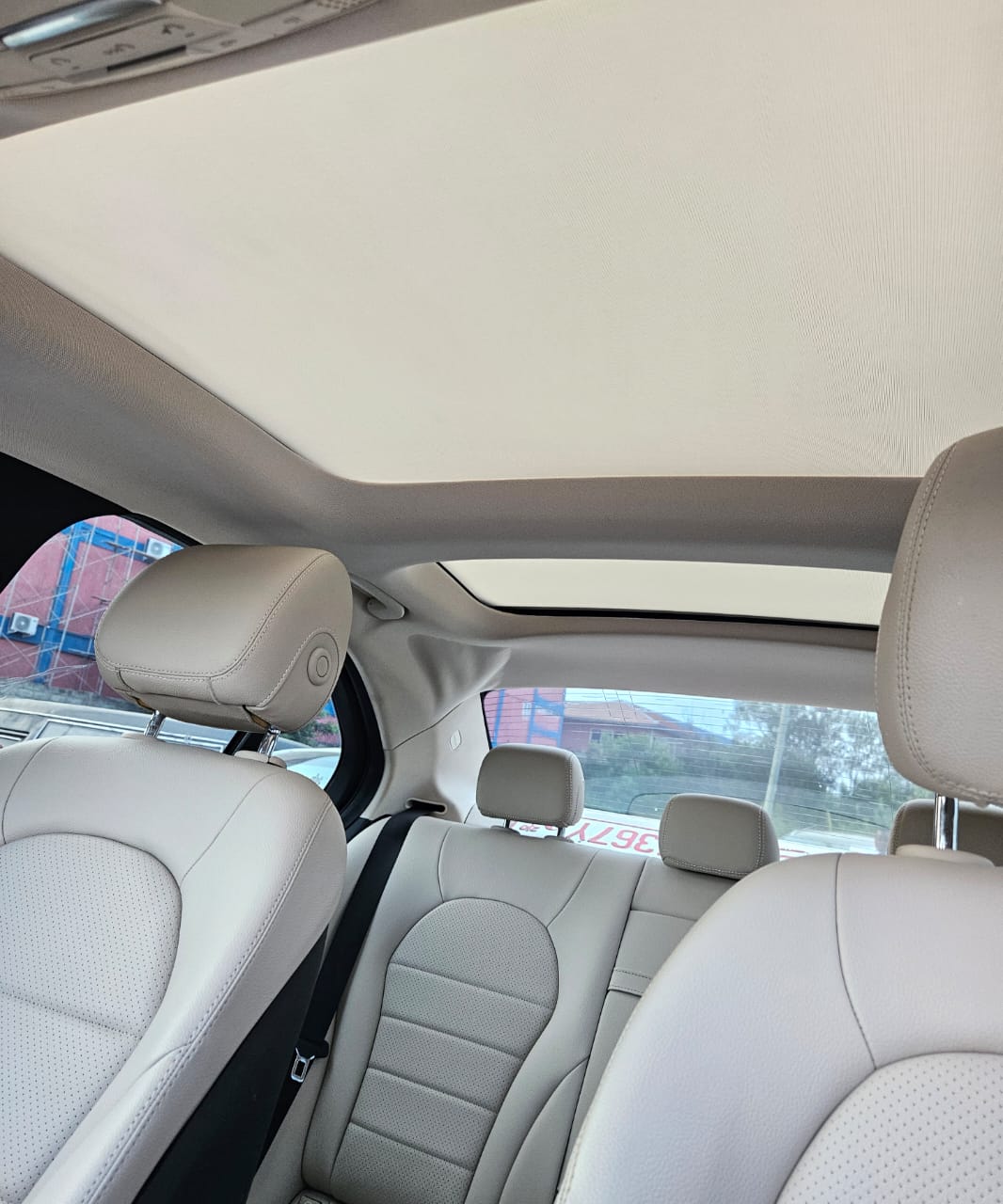 								Mercedes-Benz C-Class 2017 (Luxury Sedan) full									